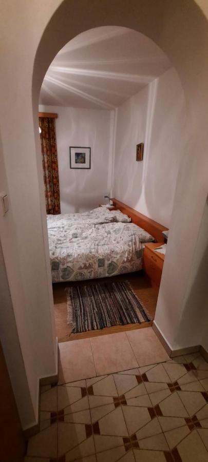 Ferienwohnung Hof am Brunnen Girlan Exterior foto